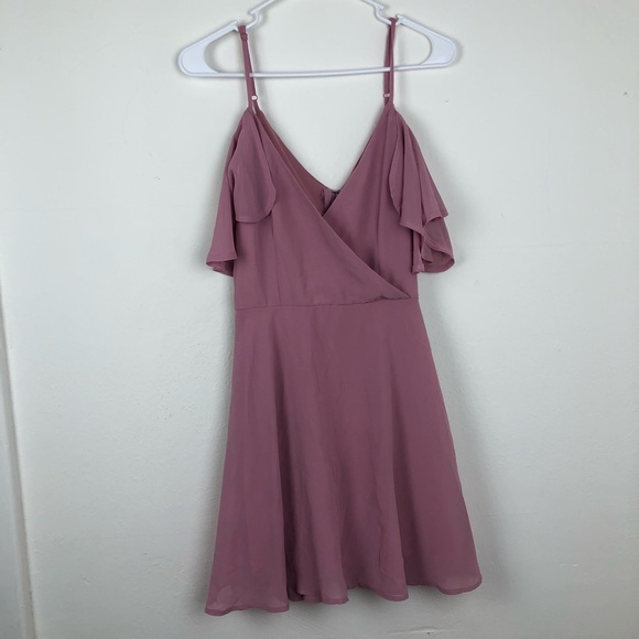 Charlotte Russe Dresses & Skirts - ✨3/$15 SALE, Charlotte Russe off Shoulder Dress✨